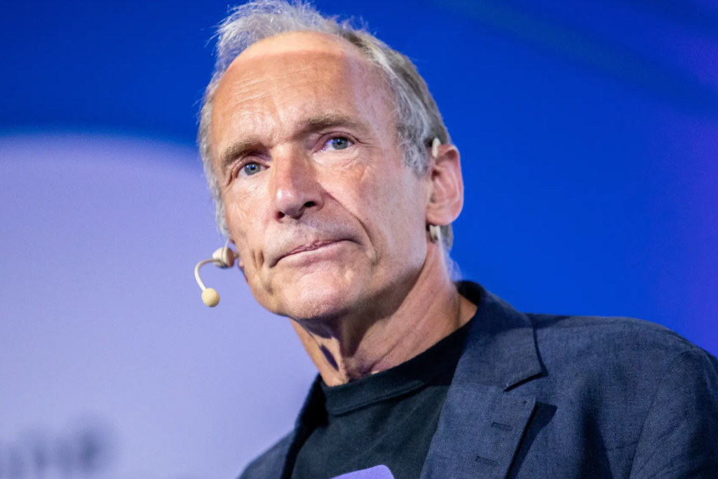 Tim Berners-Lee Bikin Web Sendirian